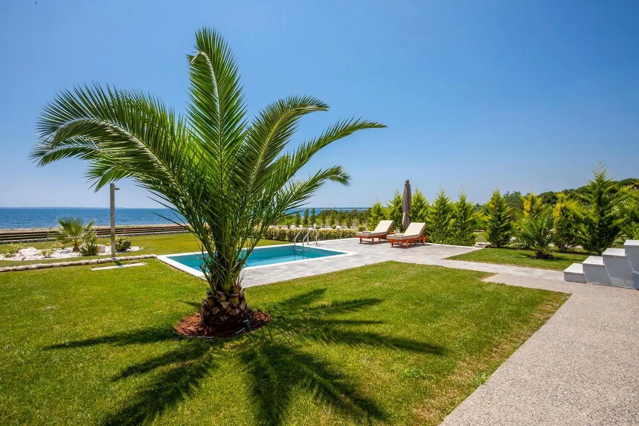 Dafnes Village Γερακινή Βίλα