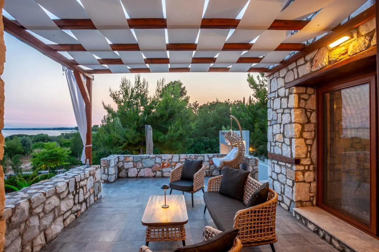 Dafnes Village Gerakini Villa