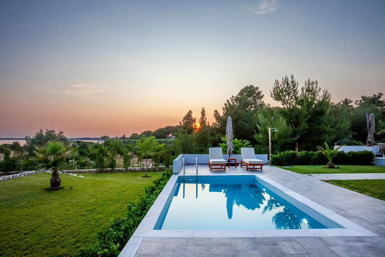 Dafnes Village Gerakini Villa
