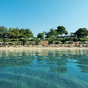 Aparthotel Trikorfo, Gerakini